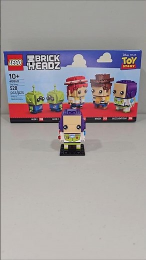 Review of Buzz Lightyear from the new Lego Toy Story Brickheadz set 40860! #Lego #toystory #afol