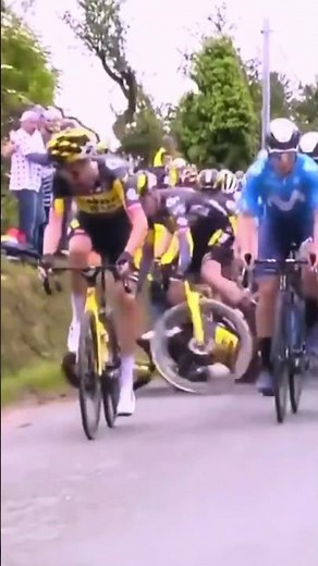 Oops 😅 Epic Fail in Cycling Comedy