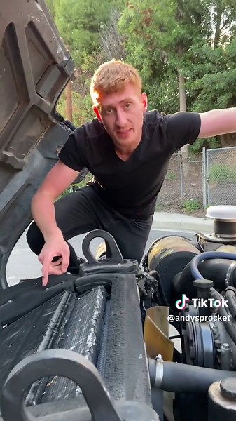 @ciif Would You Daily This? 🤔 #h1 #hummer #hummerh1 #humveelife #humvee #hummerh1alpha #americantrucks #liftedtrucksdaily