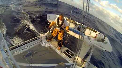 213K views · 2.1K reactions | les incroyables images d'Yvan Bourgnon. "En équilibre sur l'Océan", le récit de son tour du Monde en solitaire sur un catamaran non habitable entre 2013 et 2015. | Sailing Yacht TV | Facebook