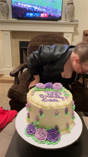 Grace’s 28th birthday cake reveal! The link to site is candidlykind.com/shop. It isn’t working on the FB Live for some reason FB problems lol but Use code BIRTHDAY if you shop. Thank you for hanging out with us tonight! It was ao much fun! 💝 | Candidly Kind