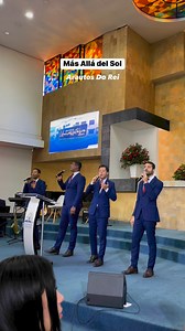 412K views · 17K reactions | Hoy en nuestro templo disfrutamos de buena música, esta vez con el cuarteto Arautos Do Rei desde Brasil ✨ #Himnos #MusicaCristiana | Dulce Alabanza | Facebook