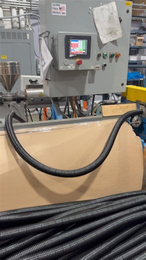 USA Hose manufacturing. Cutter not cutting fully #machine #usa #manufacturing