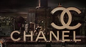 This Chanel No.5 Ad Is the Epitome of Excess, Pre-Financial Crash