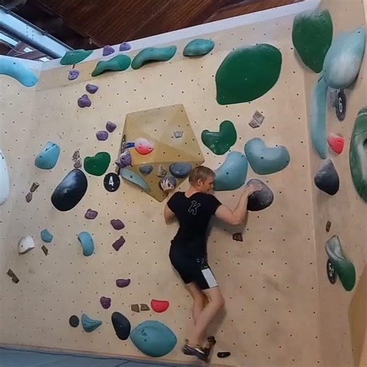 7a+/v7 slab flash (bouldergym fabriek haarlem)
