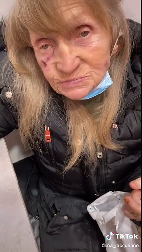 Faut bien comprendre la fin 😂 ￼#jacqueline #makeup #pourtoiiiii #likez #tiktok #viral #fyp #abonnezvous 😉