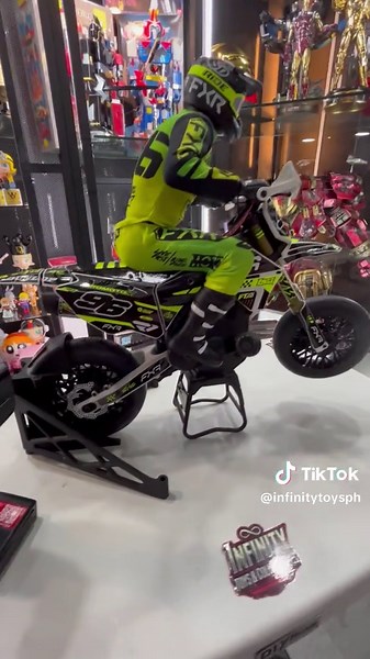 Losi 1/4 Promoto-SM FXR Supermoto RC Motorcycle RTR Features
