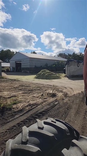 Pushing silage!a #bigtractorpower #agri #farmequipment #farm #johndeere #machine #agriculture #harvest #farmer #farming | Farming Junk