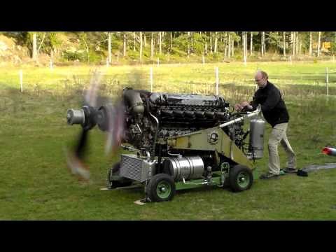 Rolls-Royce Griffon Mk58 first start up with contra rotating propellers