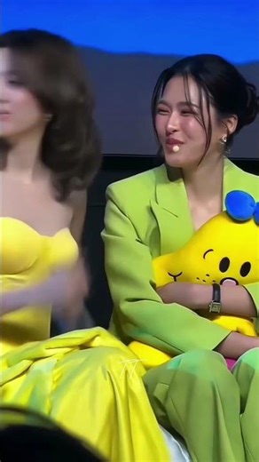 They're toying with each other like that. #lingorm