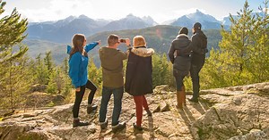 Whistler, Shannon Falls, & Sea to Sky Gondola Tour | Landsea Tours & Adventures