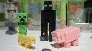 Teaching Robots with Minecraft