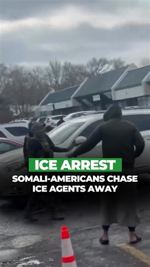 84K views · 2.6K reactions | A group of Somali-Americans chased away ICE agents who returned to St. Cloud, Minnesota, to continue targeting Somali businesses and individuals. Dozens of local Somalis resisted the ICE agents, who then fled without making any arrests. Tensions have run high in the area over allegations ICE are "abducting" innocent American citizens based on their race and religion. | 5Pillars | Facebook