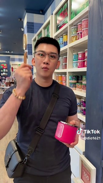 #catherinethal #beautyreview #bathandbodyworks #candle #shopping