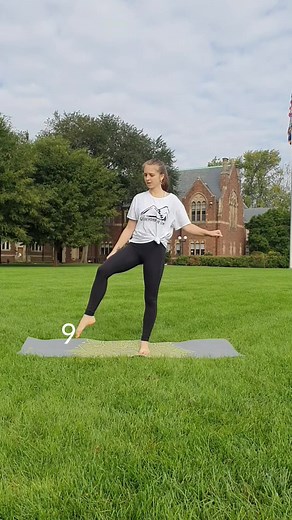 3.1M views · 10K reactions | What is your number? #stretching #flexibilitycoach #stretchingexercises #flexibilitytips #beflexible | Vialeta Kudrevich | Facebook