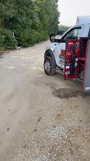 16K views · 455 reactions | Self disassembly #hdmech #hdmechdieselrepair #heavyequipment #heavyequipmentmechanic #diesel #deutz #irrigation #powerunit #seevicetruck #repairs #mechanic #engine #machining #cylinder #machineshop #repair #rebuild #automotive #carsoftiktok #mechanical #engineering #reels #carstips #tips #enginerepair #tire #tirerepair #ford #chevy #dodge #ram #trucks #liftedtrucks #diesel | Dakota Hoffman | Facebook