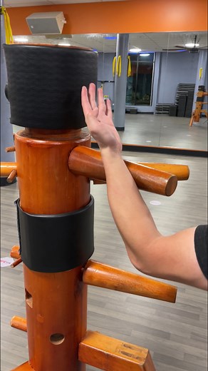 1.4M views · 10K reactions | Wooden Dummy Basic Drill and application to develop rolling and sticking sensitivity for defensive parry and counters. Follow to keep learning more. Check out my full training programs on Sifunatejkd.com | Sifu Nate Young | Facebook