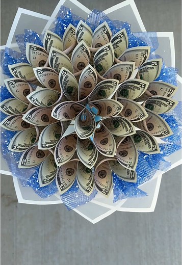 DIY Money Bouquet Ideas for Father's Day Gifts