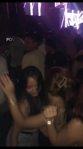 Me and my girls dancing in the club #clubbing #clubbingwithgirls #nightclub #uptowncebu #fyppp