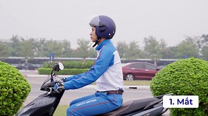 35K views · 113 reactions | [TƯ THẾ LÁI XE MÔ TÔ/XE MÁY AN TOÀN] ❓...