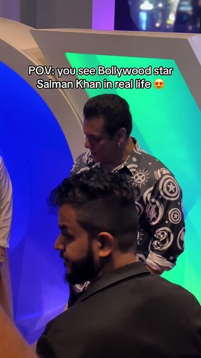 We saw #SalmanKhan at the press conference for the new Bollywood film Sikandar in Dubai! 🇦🇪 We can’t wait to catch the new film in cinemas! 😍 #bollywood #salmankhanfan #salmankhantiktok #bollywoodfilm #dubailifestyle