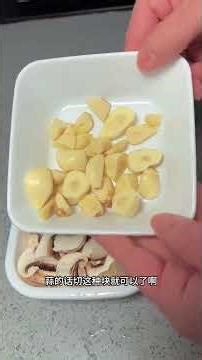 春季芦笋新鲜脆嫩，炒肉更美味