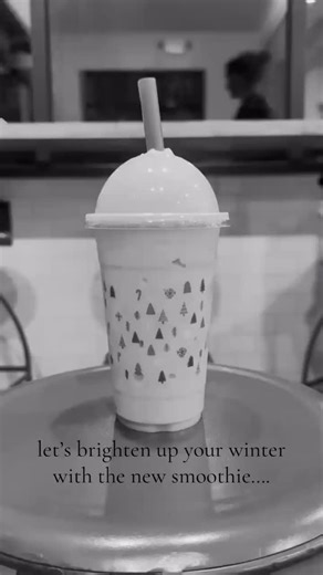Kicking off 2026 with two brand new Light & Lean smoothies 💪🏼 🍋 Ice Ice Baby - tastes like a whipped Italian ice, fuels like a protein shake. 23 grams of protein, 322 calories, and nutrients that support your health. ☕️ Macro Macchiato - tastes like a frozen toffee coffee, fuels like fitness in a cup. 28 grams protein, 296 calories, and a clean energy boost. Which one will you be trying first? Release date: Friday, January 2nd 2026 Full nutrition details available in our online ordering, esti