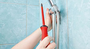 浴室補修（水もれやタイルの補修）｜快適生活ガイド｜ＤＣＭ