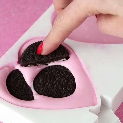 How to make hot chocolate balls on Valentine's Day # 3