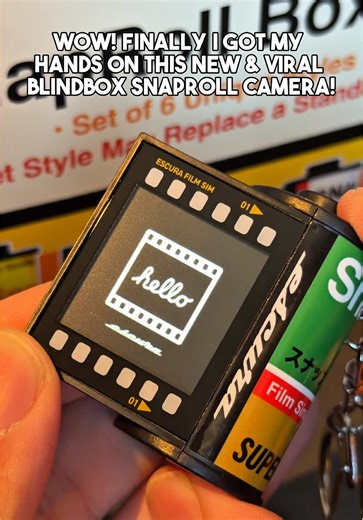 Finally scoring this super viral super new and hard to get #escura #snaproll #blindbox digital #camera ! So glad I got the green one, it takes picture and video with various filter, so adorable!