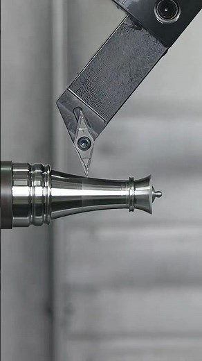 MastercamのB軸旋回で魅せる曲線美。チェスクイーン削り出し♛ #shorts #ゼネテック #Mastercam #cnc #機械加工 #cadcam