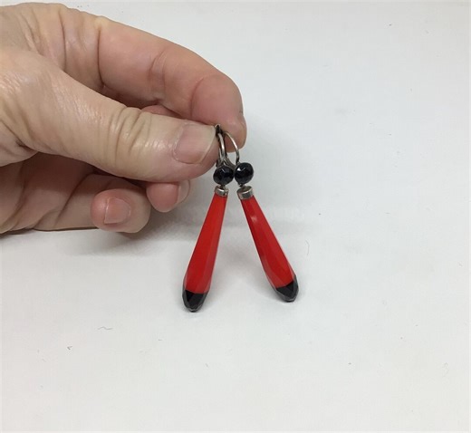 Art Deco Red and Black Crystal Drop Earrings, 1930. Silver - Etsy