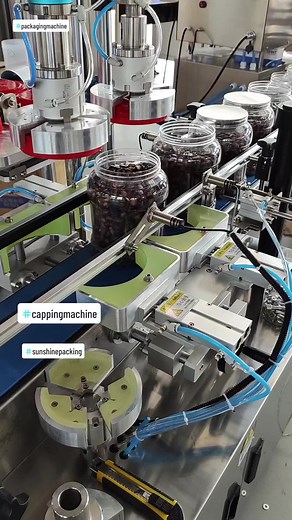 Double head servo capping machine, capping torque can be adjusted, if your product is also prone to patterns, we can help you solve#cappingmachine #cappingmachines #sourcefactory #plasticcansealingmachine #foodpackaging #sunshinepacking #packingmachinemanufacturer