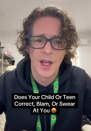 If your child is always running, climbing, crashing into things, or chewing everything in sight — it might not be “bad behaviour.” Many autistic, ADHD and PDA children experience low proprioception, meaning their body doesn’t clearly sense where it is in space. These behaviours are the nervous system seeking input, not defiance. Understanding this helps us support their sensory needs instead of correcting them. #neurodivergentkids #pda #autismsupport #askellie #sendparents