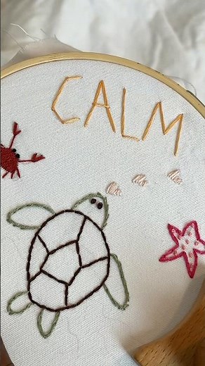 How to embroider letters, the simple way #Embroidery #EmbroideryTutorial #embroiderydesigns