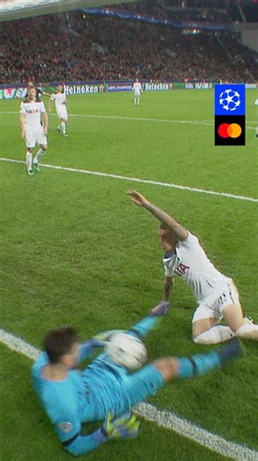 The very best of priceless #UCL netcam… ⚽️🥅 Mastercard #PricelessMoments | UEFA Champions League