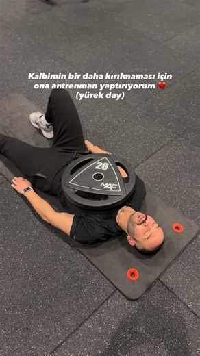 Ramka on Instagram: "Kader sağ olsun ben giderim 🫡 #semicenk #gym #macfit #spor #fitnesslife #gymlife #fitnesspro"