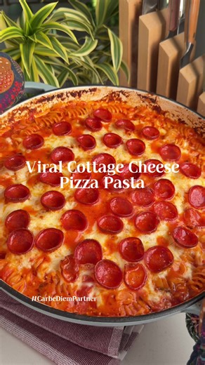 #CarbeDiemPartner January without restrictions means I’m still eating pasta I actually crave. 🍝 I turned the viral cottage cheese pizza bowl into a creamy baked pasta using @Carbe Diem rotini. It has that classic pasta taste and texture I love, plus higher fiber and fewer net carbs per serving. The sauce is simple - cheese mixed with marinara, parm, and mozz, and spices then baked with pepperoni until melty and bubbly. More comfort, more balance, and zero pasta regret this year. ✨ INGREDIENTS ✨