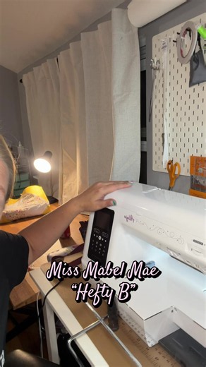 Introducing “Miss Mabel Mae, the Hefty B”, my new Baby Lock Allegro sewing machine! Amazing for piecing and quilting! 💜 Let me know if you have any questions on it #sewingmachine #babylockallegro #sewist #quilting