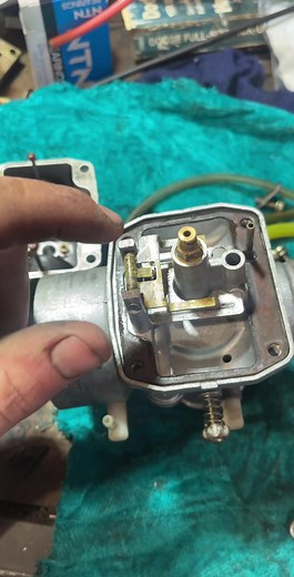 Vintage Sled Carburetor Cleaning Guide