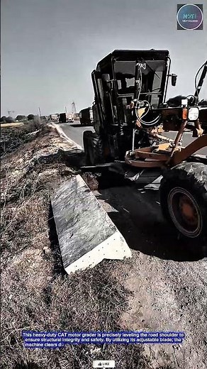 Motor Grader Heavy Equipment Skills: Precision Road Shoulder Leveling and Construction Innovation