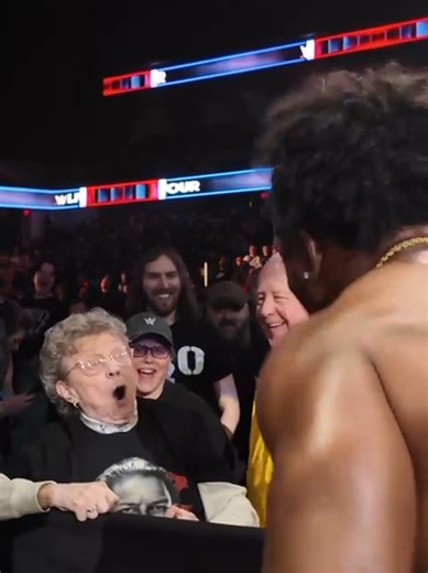 Last night at #WWEWorcester this old woman tried to fight me while I was at work. I dont go to shady pines and harass her! Shes lucky thay I didnt have her thrown out of the building!