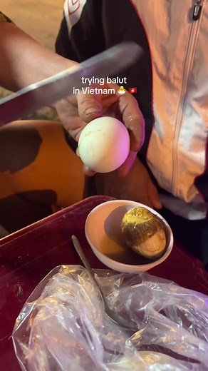 Exploring Balut: A Unique Taste Experience in Vietnam