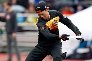 Huck, huck, huck, huck, huck, huck. | Ultimate Frisbee Association