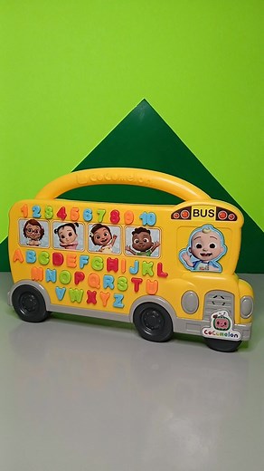 Cute CoComelon Learning Bus | Anne Ann