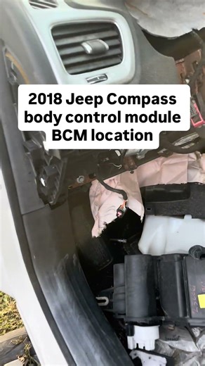 2018 Jeep Compass body control module BCM computer interior fuse box part number 68381687AB location