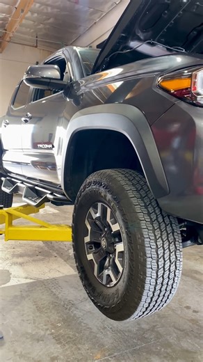 More from this VSRT Suspension Equipped Toyota Tacoma! Aside from the Suspension Upgrades, there's also Kansei Wheels and Mickey Thompson Tires 😎 #rogueoffroad #toyotatacoma #tacomatrdpro #trdpro #toyota4x4 | Rogue Offroad