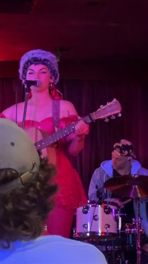 Imogen Clark on Reels | Facebook