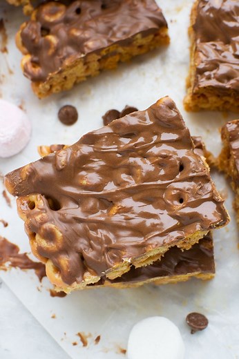 Addictive peanut butter Cheerio bars