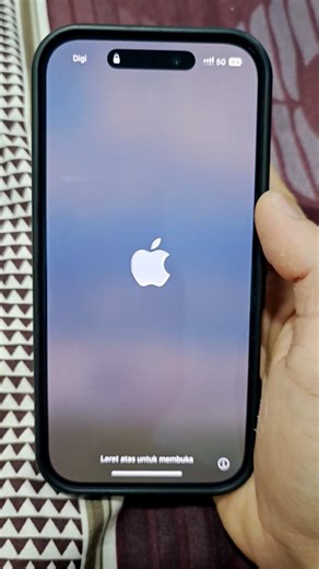 iPhone 17 Pro Shutdown And Bootup Sound #shorts #iphone17pro